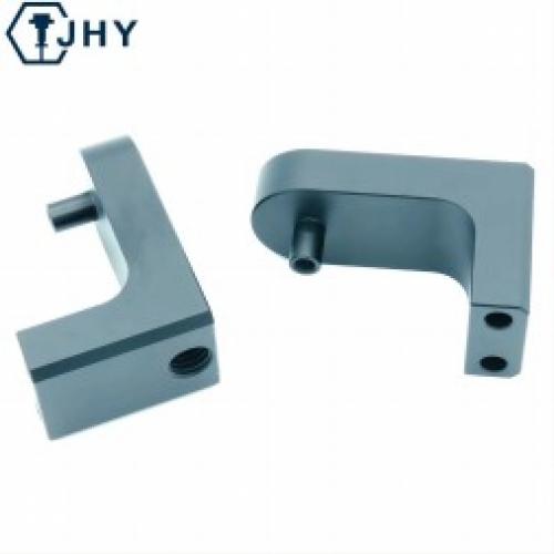 China Custom Roller Holder with sand blast, black anodizing CNC Machining Sevrice